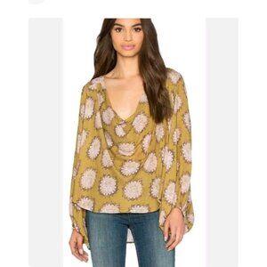 Free People Size Xs Cowling Around Oversized Long Sleeve Blouse.